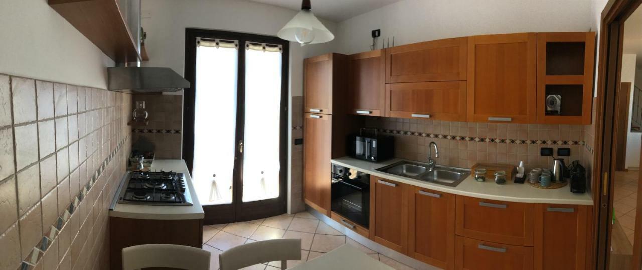 Casa Dany Hotel Lugagnano Exterior photo